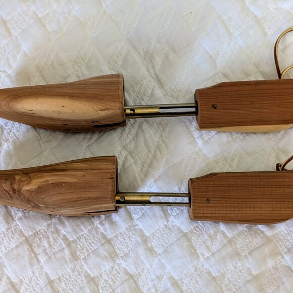 Designer Bostonian Aromatic Cedar Split-Toe Shoe Trees Size Large L - Picture 4 of 8
